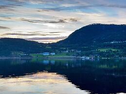 8 Person Holiday Home in Snillfjord