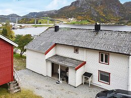 8 Person Holiday Home in Snillfjord-by Traum