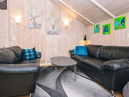 6 Person Holiday Home in Ansager