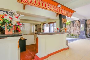 OYO 4012 Ari Beach Inn