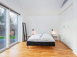 8 Person Holiday Home in Grenaa