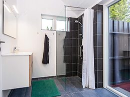 8 Person Holiday Home in Grenaa