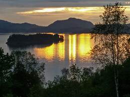 6 Person Holiday Home in Lonevag-by Traum