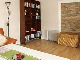 6 Person Holiday Home in Lonevag-by Traum