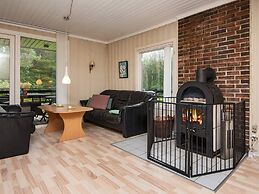 6 Person Holiday Home in Toftlund
