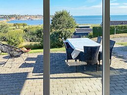 6 Person Holiday Home in Hejls
