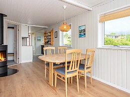 6 Person Holiday Home in Hejls
