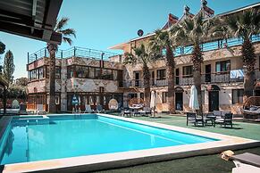 Pamukkale Apollon Garden