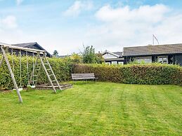 4 Person Holiday Home in Ronde