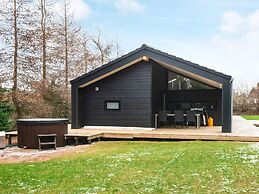 10 Person Holiday Home in Glesborg