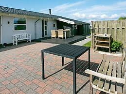 6 Person Holiday Home in Bogense