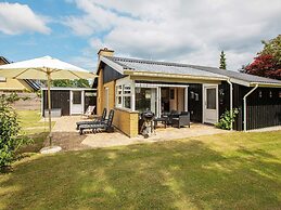 5 Person Holiday Home in Vaeggerlose-by Traum