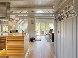 6 Person Holiday Home in Vaeggerlose