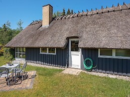 6 Person Holiday Home in Vaeggerlose