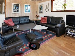 6 Person Holiday Home in Hadsund-by Traum