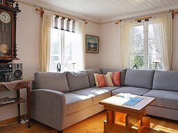 6 Person Holiday Home in Stromstad