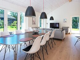 10 Person Holiday Home in Glesborg