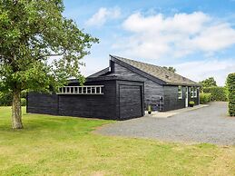8 Person Holiday Home in Ebeltoft