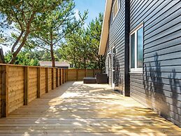 6 Person Holiday Home in Ulfborg