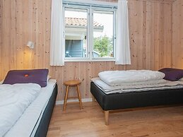6 Person Holiday Home in Ulfborg
