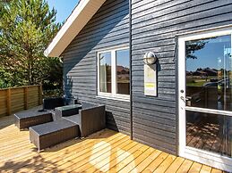 6 Person Holiday Home in Ulfborg