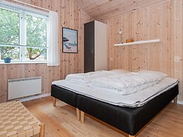 6 Person Holiday Home in Ulfborg