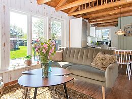 6 Person Holiday Home in Hovborg-by Traum