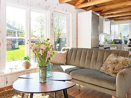 6 Person Holiday Home in Hovborg-by Traum