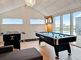 10 Person Holiday Home in Lokken