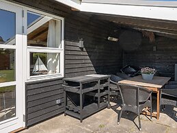 4 Person Holiday Home in Vaeggerlose