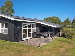 4 Person Holiday Home in Vaeggerlose