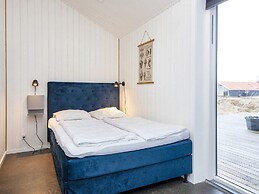 10 Person Holiday Home in Harboore-by Traum