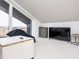 10 Person Holiday Home in Harboore-by Traum