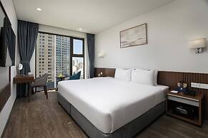 Mangata Beachfront Hotel