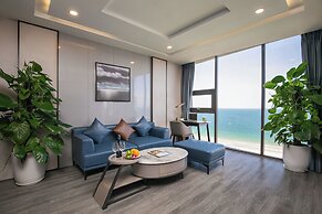 Mangata Beachfront Hotel