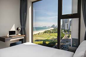 Mangata Beachfront Hotel