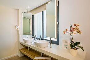 Samian Mare Hotel Suites & Spa