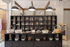 Samian Mare Hotel Suites & Spa