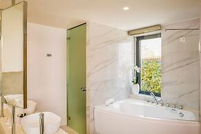 Samian Mare Hotel Suites & Spa