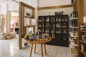 Samian Mare Hotel Suites & Spa