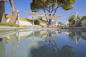 Samian Mare Hotel Suites & Spa