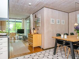 6 Person Holiday Home in Pandrup