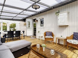 6 Person Holiday Home in Nakskov