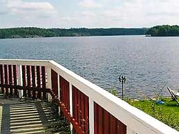 2 Person Holiday Home in Ammeberg-by Traum