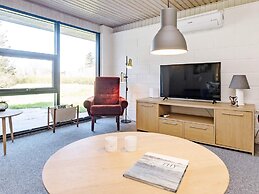 6 Person Holiday Home in Veslos