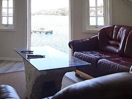 5 Person Holiday Home in Sjernaroy