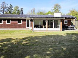 6 Person Holiday Home in Gilleleje