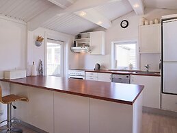6 Person Holiday Home in Gilleleje