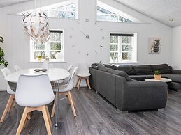 4 Star Holiday Home in Ringkobing