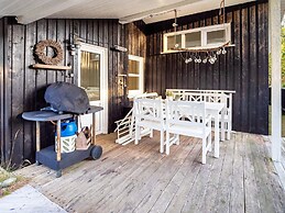 6 Person Holiday Home in Thisted